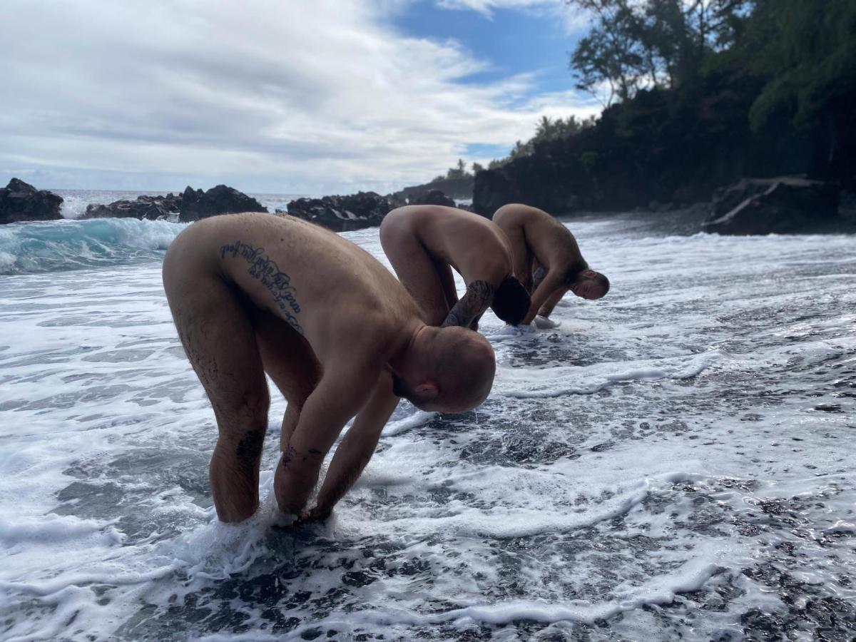 Kehena Mauka Nui Club Lgbtqia+ Clothing Optional Bed & Breakfast Pahoa Екстериор снимка