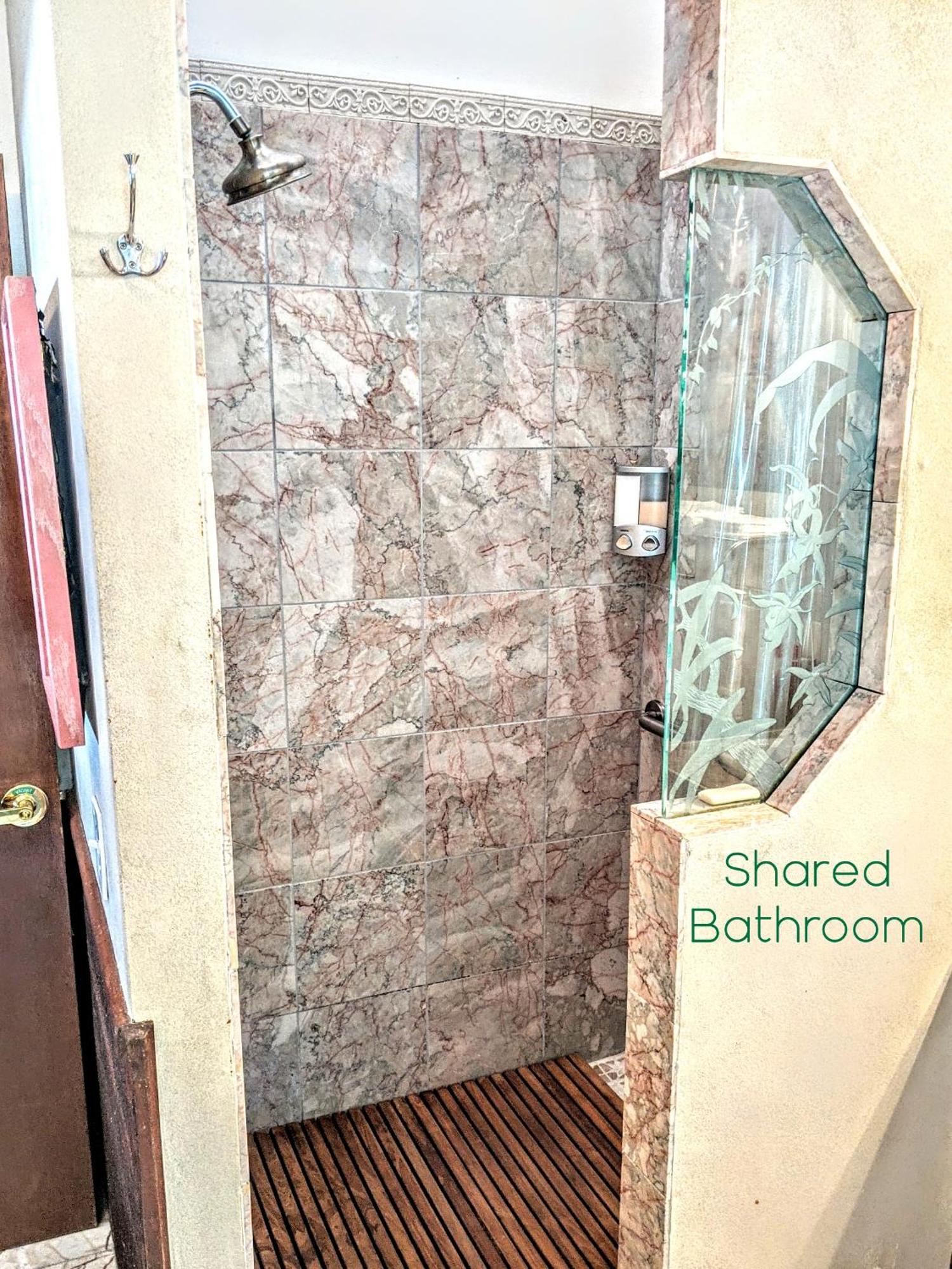 Kehena Mauka Nui Club Lgbtqia+ Clothing Optional Bed & Breakfast Pahoa Стая снимка